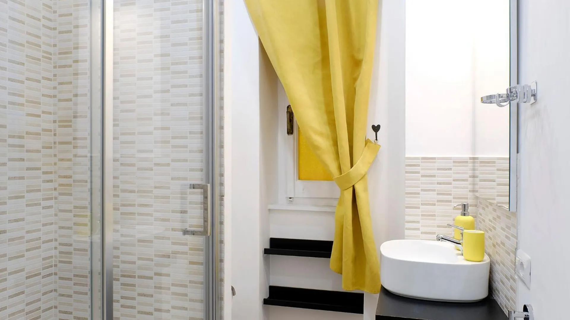 Dea Clodia Studio Flat Rome Apartment