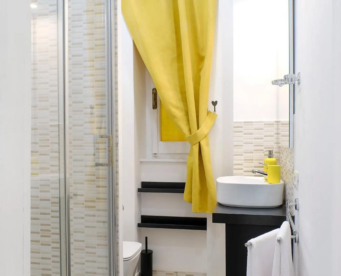 Apartment Dea Clodia Studio Flat Rome